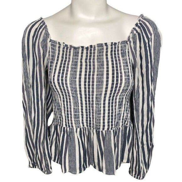 American Eagle Outfitters AEO Blue White Stripe Smocked 3/4 Sleeve Top Medium‎ - Picture 1 of 7